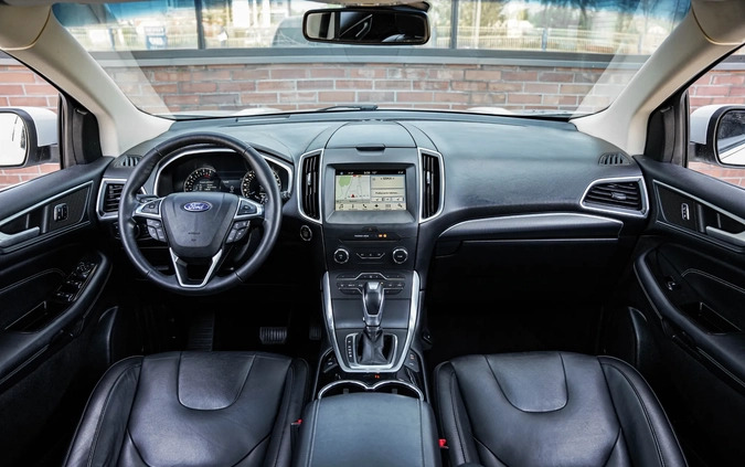 Ford EDGE cena 89900 przebieg: 123624, rok produkcji 2017 z Bieruń małe 667